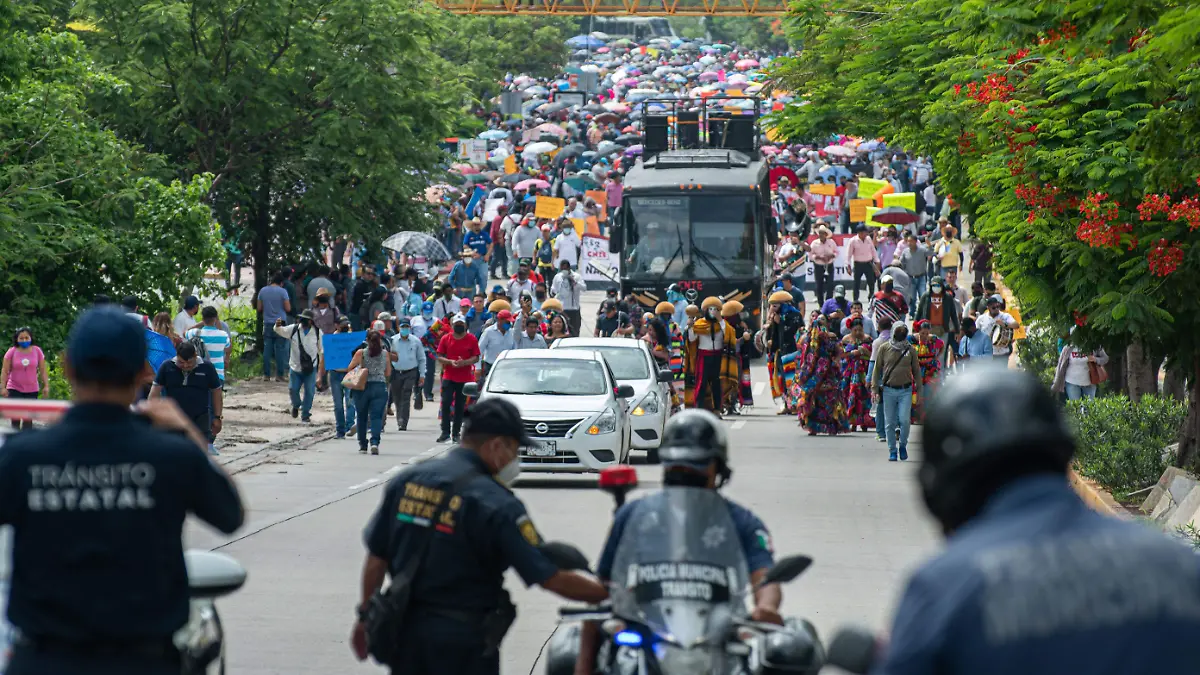 878764_Marcha Maestros Tuxtla-1_impreso